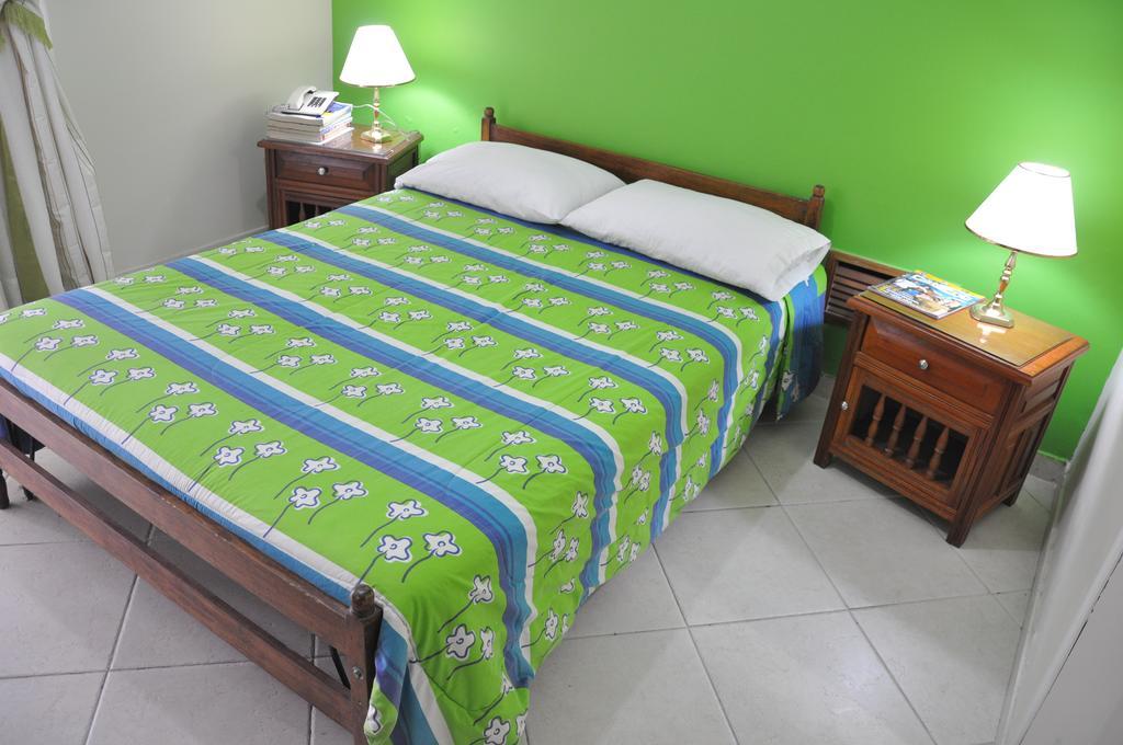 Santa Barbara Hotel Country Villavicencio Zimmer foto