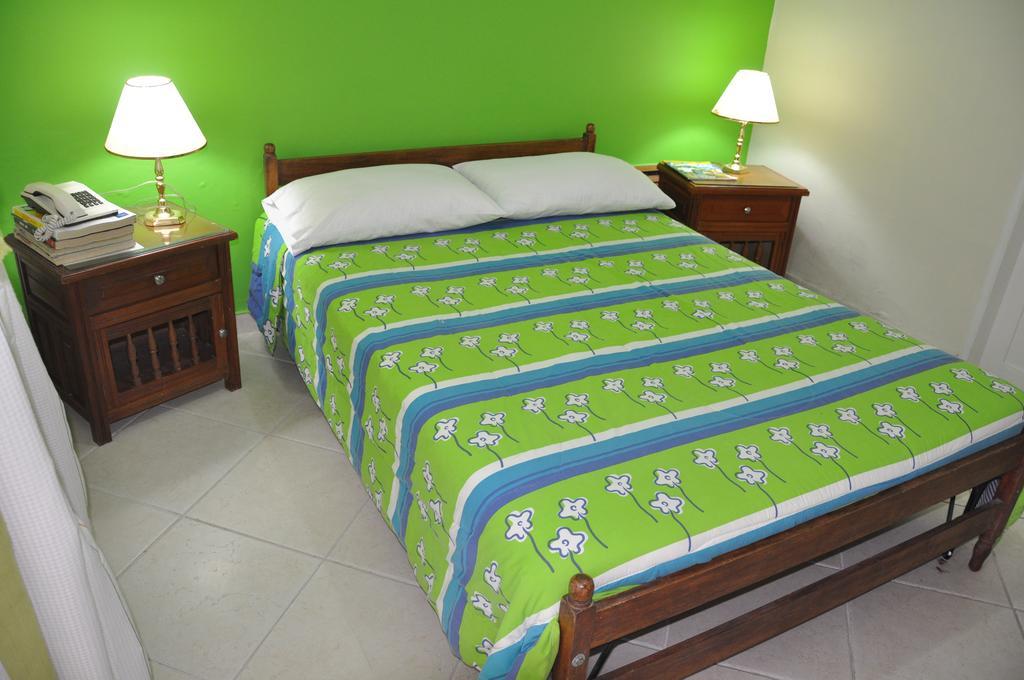 Santa Barbara Hotel Country Villavicencio Zimmer foto